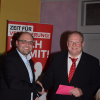 Kreisvorsitzender Sebastian Müller und Karlheinz Hofmann